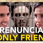 Renata demanda a su exnovio por obligarla a publicar en ONLY